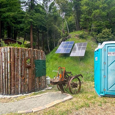 Glamping In The Redwoods With A Hot Tub! Hotel Garberville Ngoại thất bức ảnh