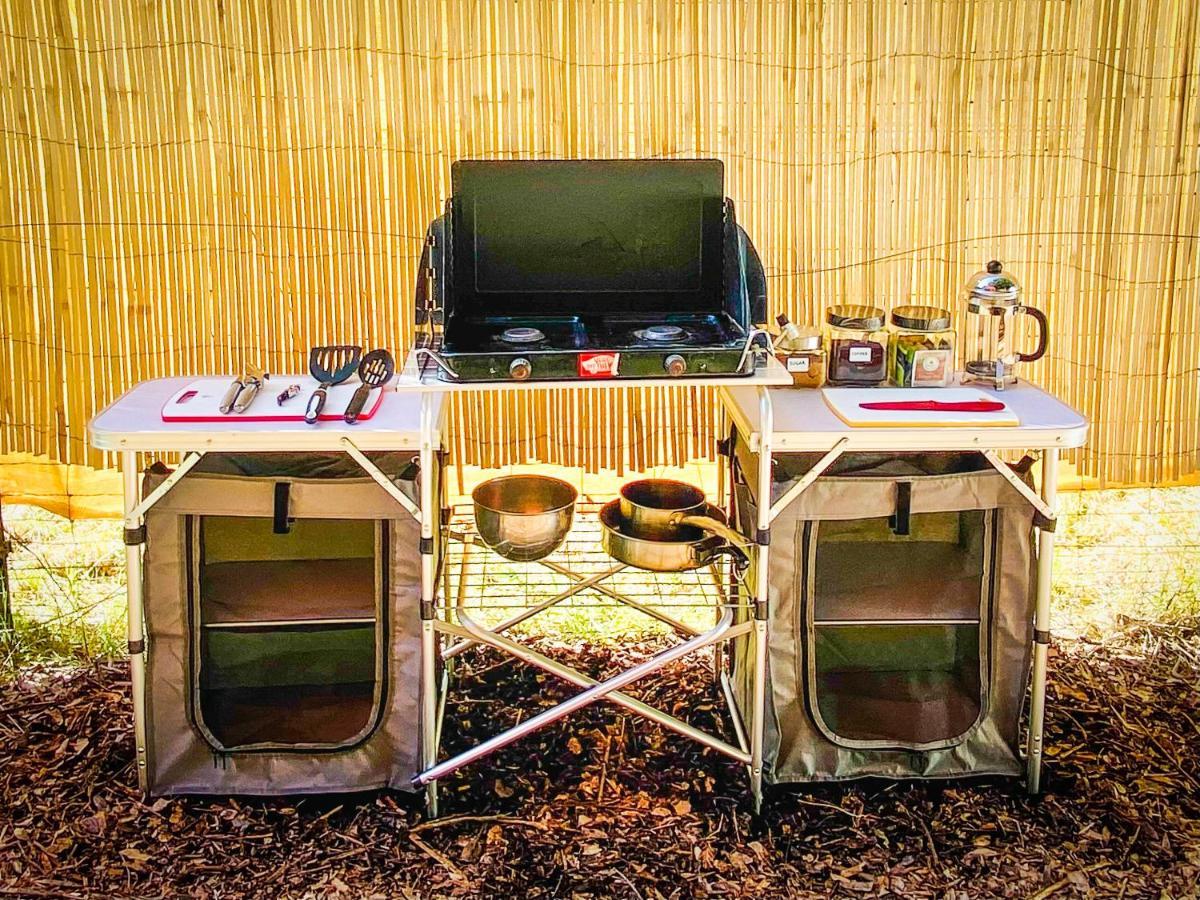 Glamping In The Redwoods With A Hot Tub! Hotel Garberville Ngoại thất bức ảnh