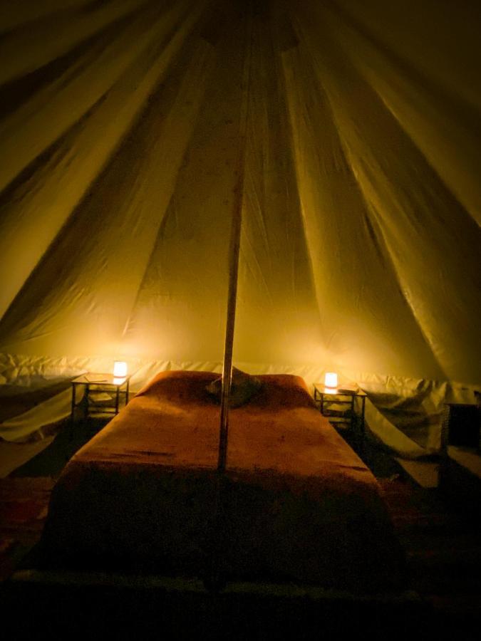 Glamping In The Redwoods With A Hot Tub! Hotel Garberville Ngoại thất bức ảnh